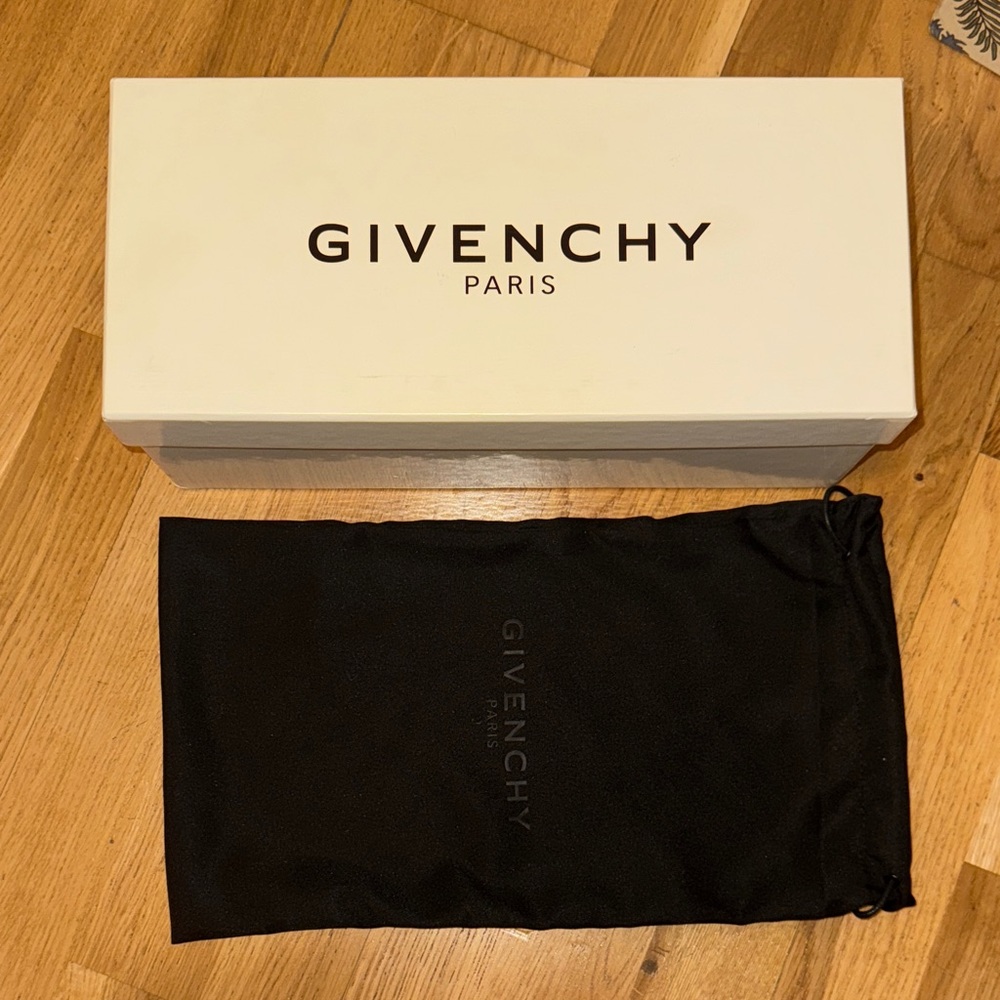 Givenchy Cream Box with Black Dust Bag